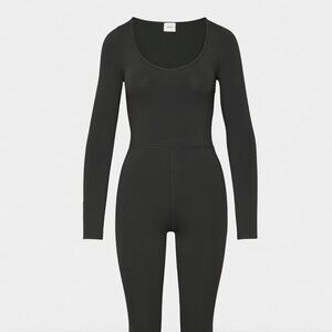 Aritzia Wilfred Free Maxe Jumpsuit Black Small